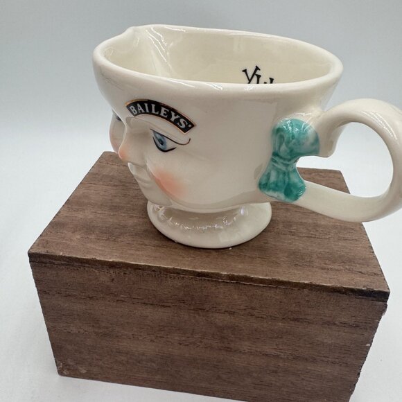 Vintage Baileys Irish Cream Winking Eye Creamer Girl w Blue Bow Limited Edition - Picture 2 of 10